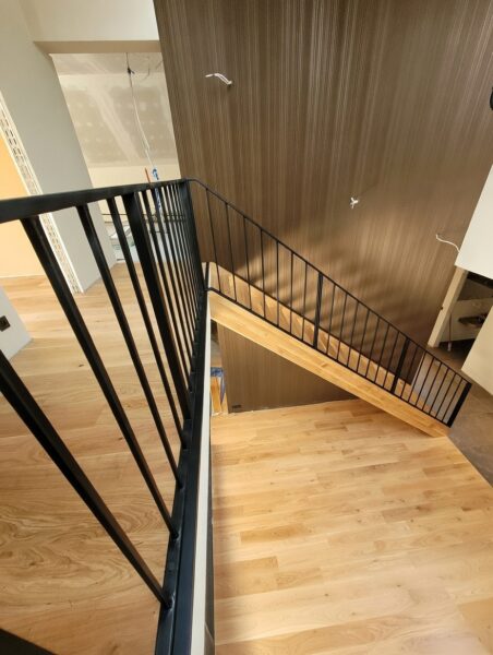 schody drewniane wewnetrzne metalowe 003